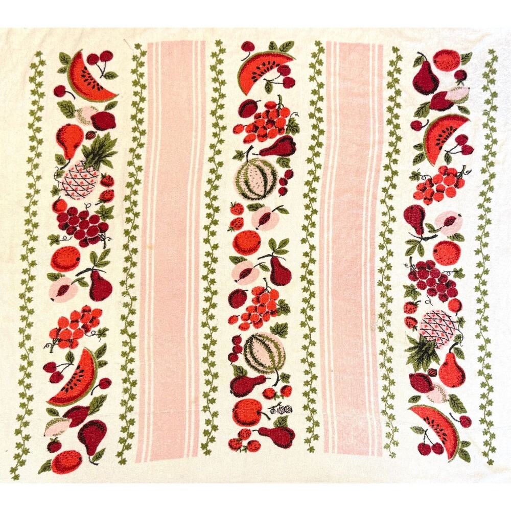 Vintage Pink and Red Fruit Bath Towel, Vintage Fruit Bath Towel